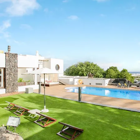 Villa Abaego Playa Blanca
